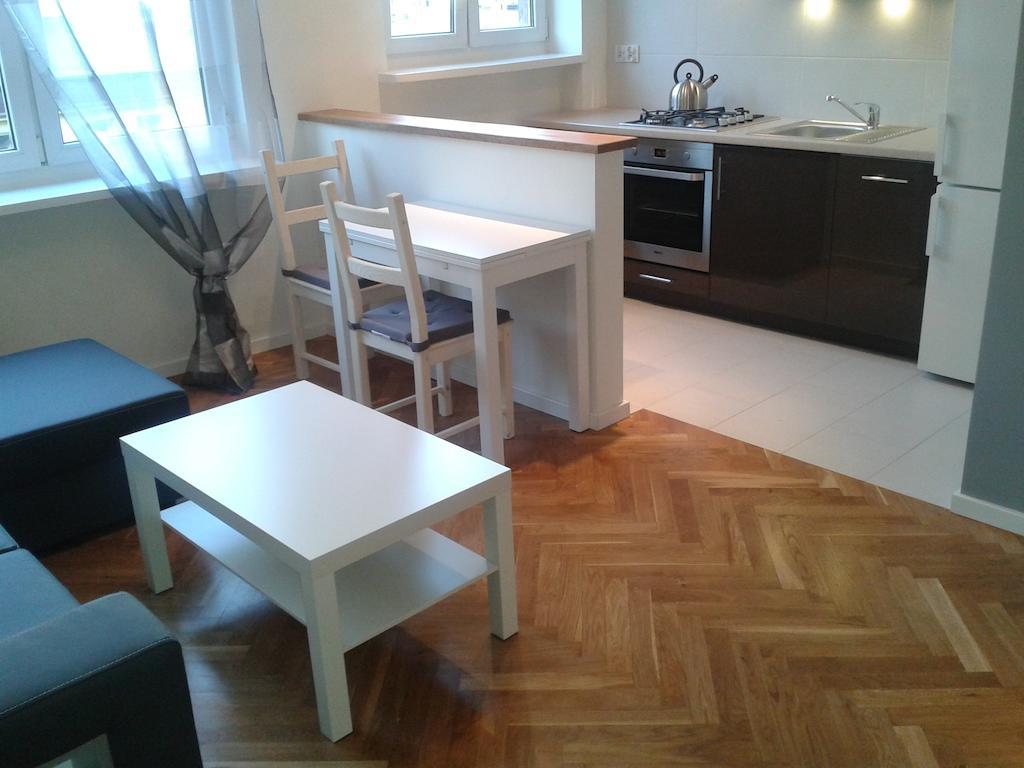 Luxapart Centrum Warszawa Rum bild
